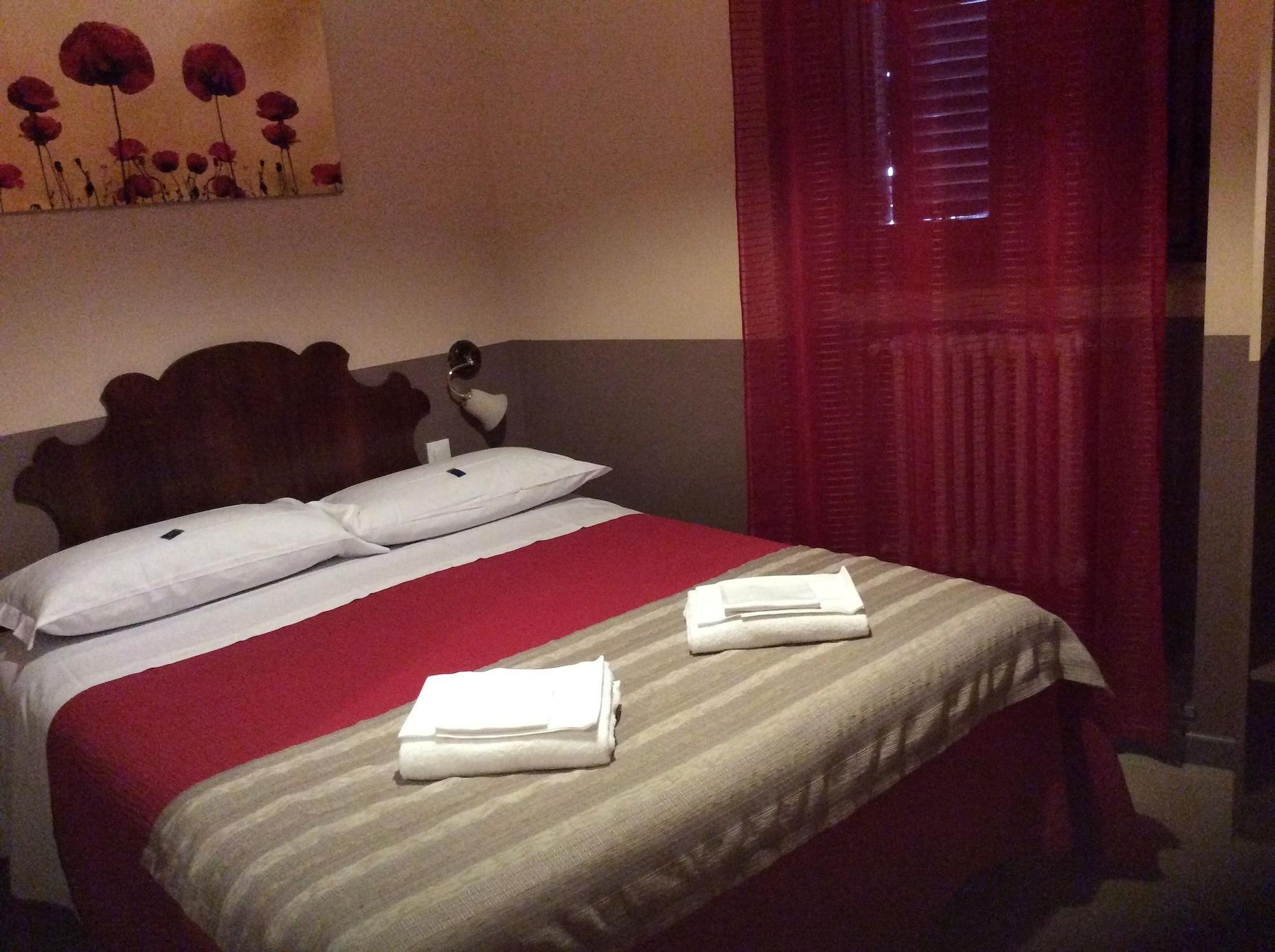 Hotel Properzio อัสซิซี ภายนอก รูปภาพ