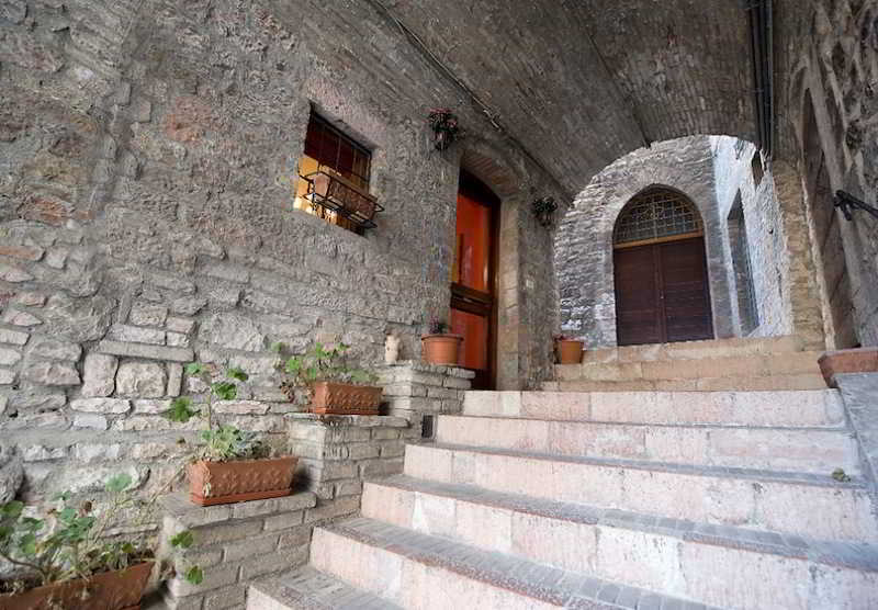 Hotel Properzio อัสซิซี ภายนอก รูปภาพ