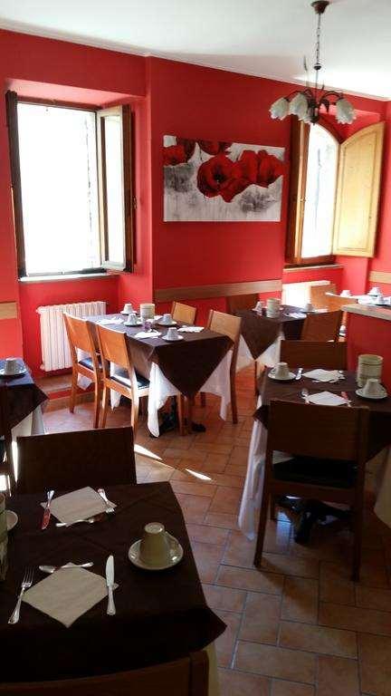 Hotel Properzio อัสซิซี ร้านอาหาร รูปภาพ